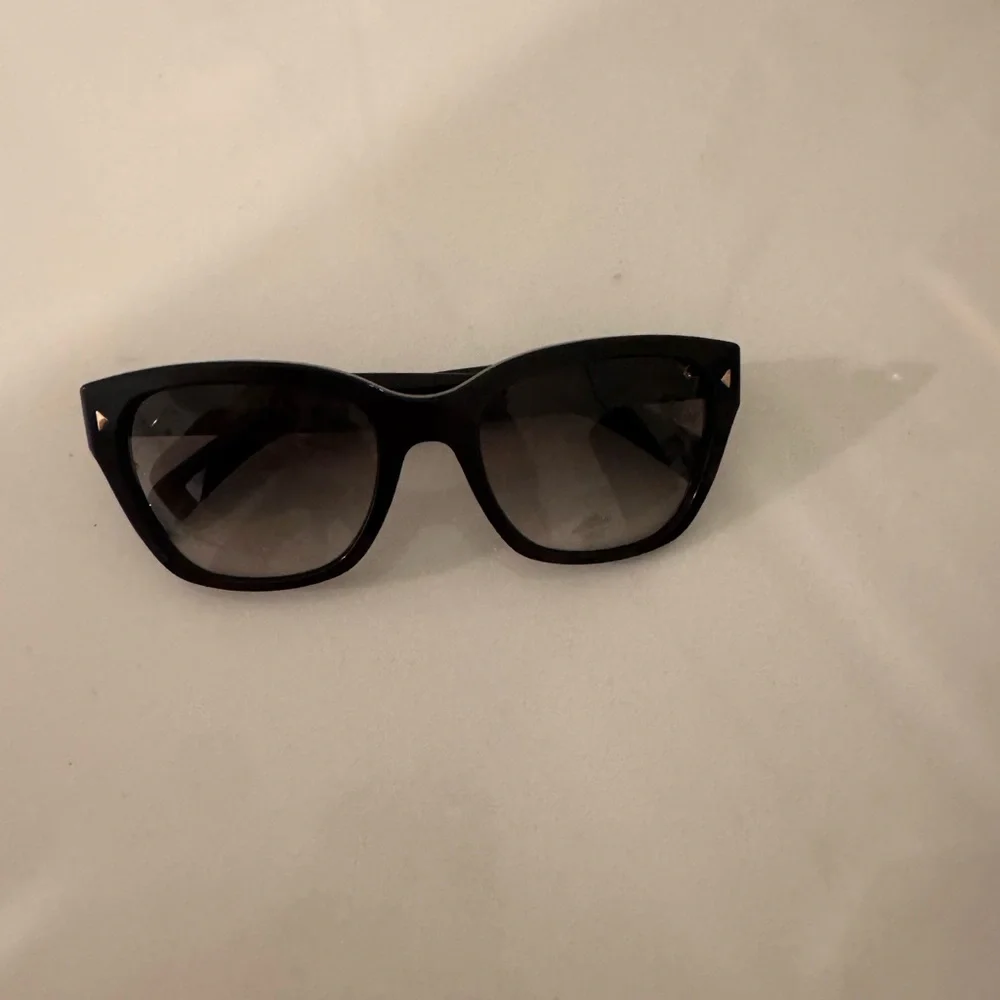 Prada Women's Black Gradient Sunglasses - Picture 3 of 7